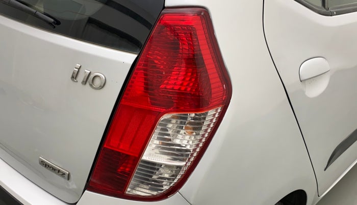 2010 Hyundai i10 SPORTZ 1.2, Petrol, Manual, 64,566 km, Right tail light - Minor scratches