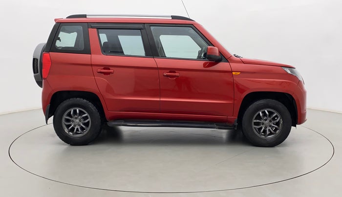 2018 Mahindra TUV300 T10, Diesel, Manual, 50,162 km, Right Side View