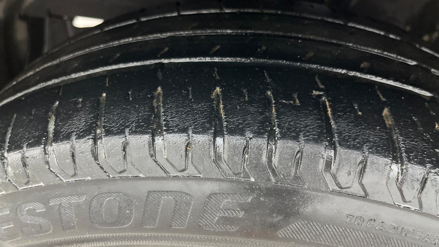 2020 Maruti Ertiga ZXI SHVS, Petrol, Manual, 46,179 km, Left Front Tyre Tread