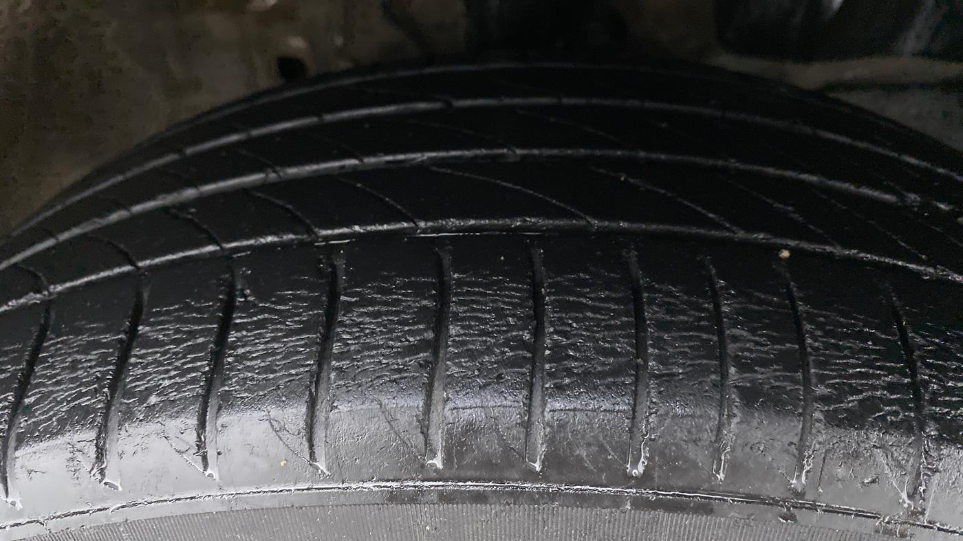2017 Honda WR-V 1.2 i-VTEC S MT, CNG, Manual, 47,940 km, Right Front Tyre Tread