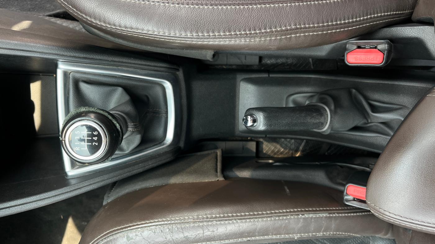 2019 Nissan Kicks XV PREMIUM DIESEL, Diesel, Manual, 78,345 km, Gear Lever