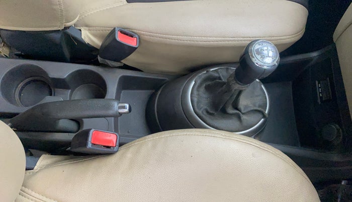 2013 Hyundai i20 ASTA 1.2, Petrol, Manual, 47,552 km, Gear Lever