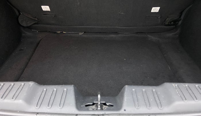 2022 Tata ALTROZ XZA PLUS DARK EDTION, Petrol, Automatic, 15,129 km, Boot Inside