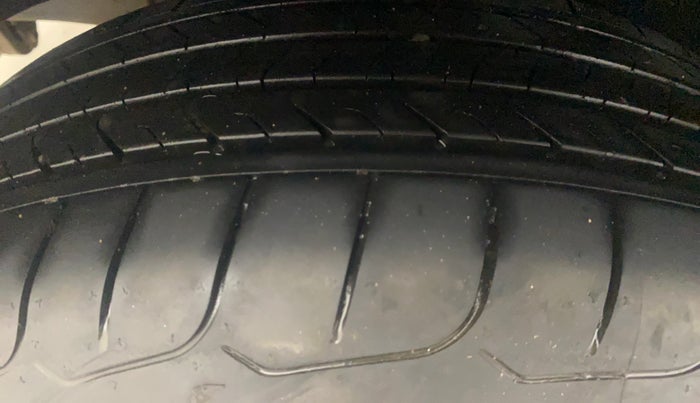 2019 Hyundai Creta E PLUS 1.6 PETROL, Petrol, Manual, 47,762 km, Right Rear Tyre Tread