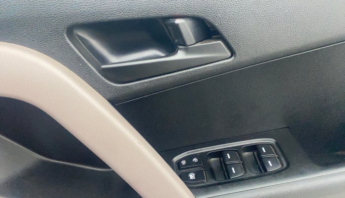 2019 Hyundai Creta E PLUS 1.6 PETROL, Petrol, Manual, 47,762 km, Driver Side Door Panels Control