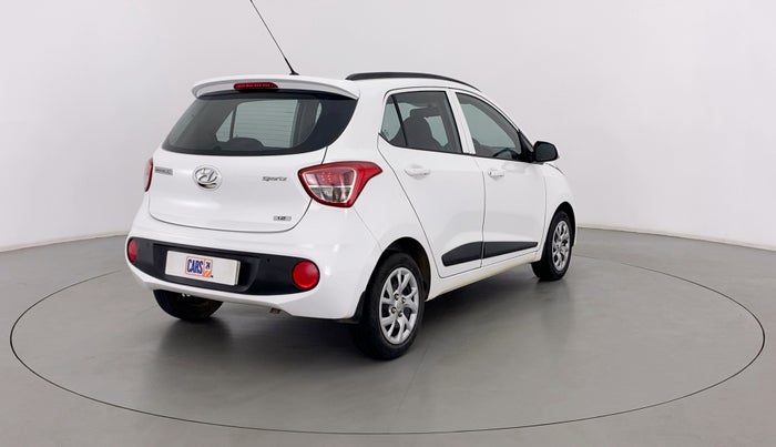 2018 Hyundai Grand i10 SPORTZ 1.2 KAPPA VTVT, Petrol, Manual, 29,497 km, Right Back Diagonal