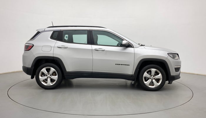 2017 Jeep Compass 2.0 LONGITUDE (O), Diesel, Manual, 89,906 km, Right Side View