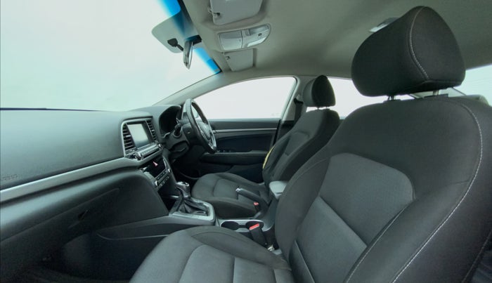 2017 Hyundai New Elantra 2.0 SX AT, Petrol, Automatic, 42,802 km, Right Side Front Door Cabin
