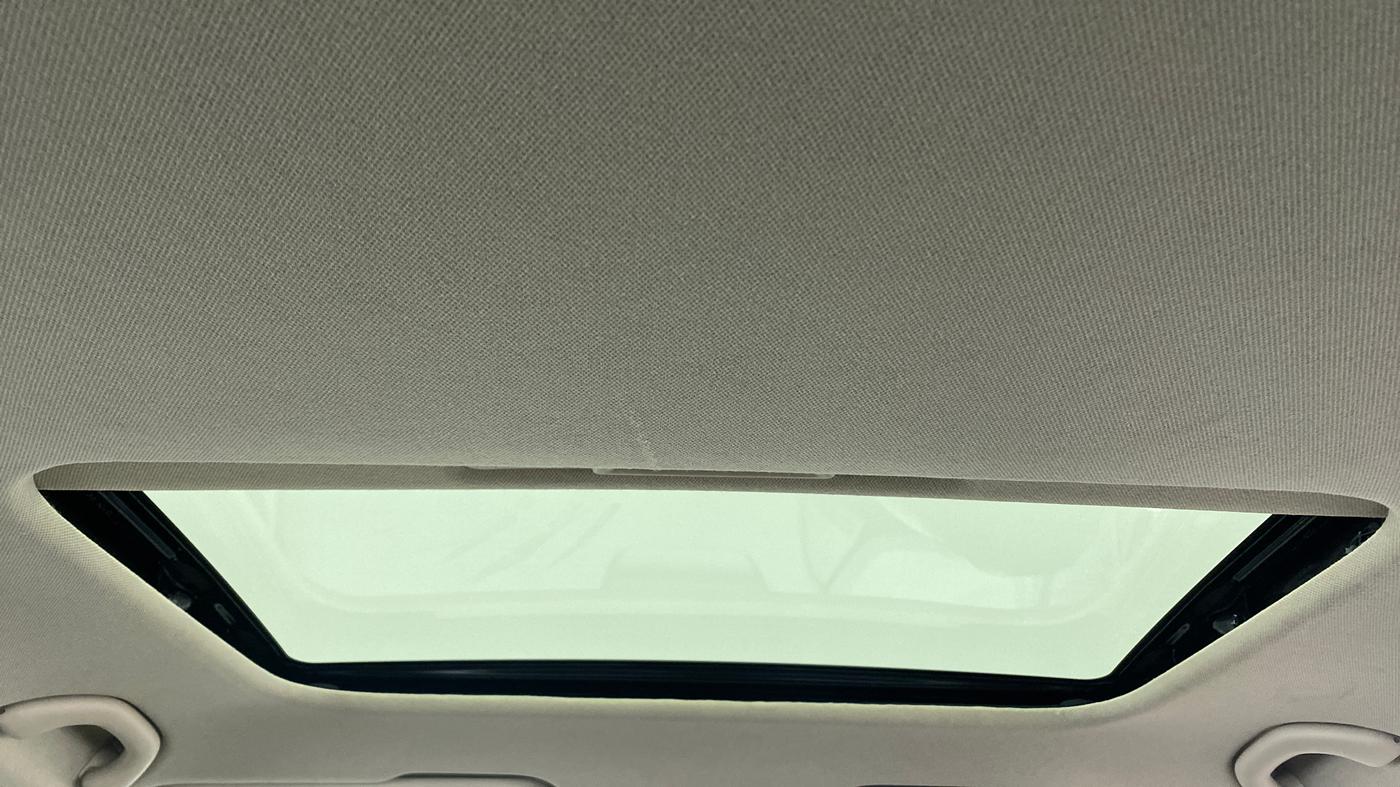 2022 Skoda SLAVIA STYLE 1.0 TSI AT, Petrol, Automatic, 6,135 km, Moonroof/ Sunroof