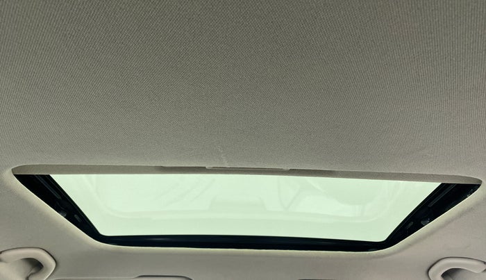 2022 Skoda SLAVIA STYLE 1.0 TSI AT, Petrol, Automatic, 6,135 km, Moonroof/ Sunroof