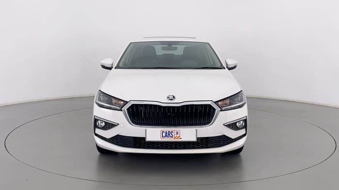 2022 Skoda SLAVIA STYLE 1.0 TSI AT, Petrol, Automatic, 6,135 km, Front