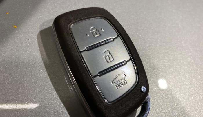 2018 Hyundai Grand i10 ASTA 1.2 KAPPA VTVT, Petrol, Manual, 46,041 km, Key Close Up