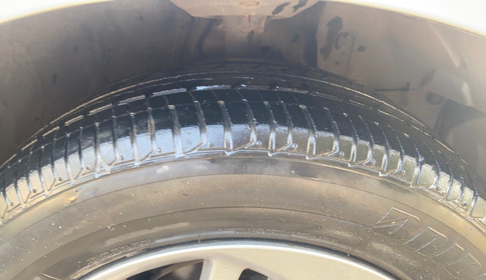 2020 Honda Jazz 1.2L I-VTEC VX CVT, Petrol, Automatic, 23,524 km, Right Front Tyre Tread