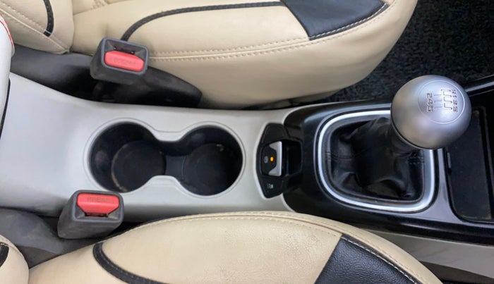 2017 Jeep Compass LIMITED 2.0 DIESEL, Diesel, Manual, 1,06,428 km, Gear Lever