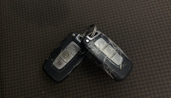 2014 Hyundai i20 ASTA 1.4 CRDI, Diesel, Manual, 1,04,057 km, Key Close Up