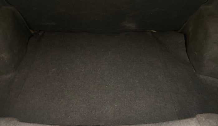 2016 Maruti Swift Dzire VXI, Petrol, Manual, 31,214 km, Boot Inside