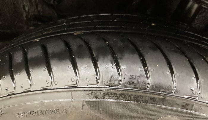 2025 Tata Tiago XZA, Petrol, Automatic, 3,852 km, Left Rear Tyre Tread