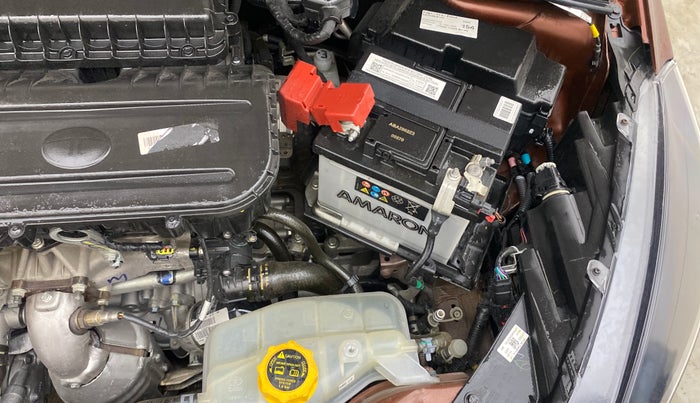 2025 Tata Tiago XZA, Petrol, Automatic, 3,852 km, Engine View - Left