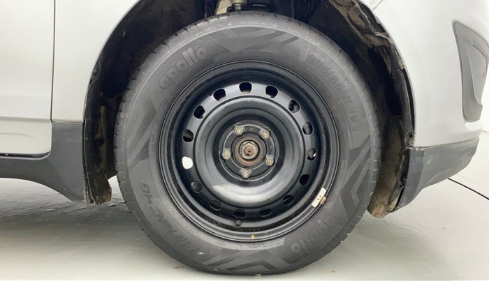 2019 Mahindra MARAZZO M4 7STR, Diesel, Manual, 92,902 km, Right Front Wheel