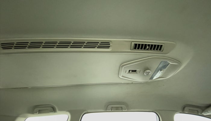 2019 Mahindra MARAZZO M4 7STR, Diesel, Manual, 92,902 km, Rear AC Vents