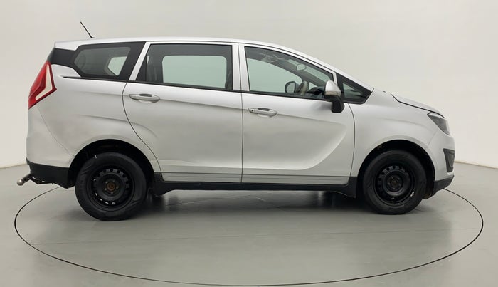 2019 Mahindra MARAZZO M4 7STR, Diesel, Manual, 92,902 km, Right Side View