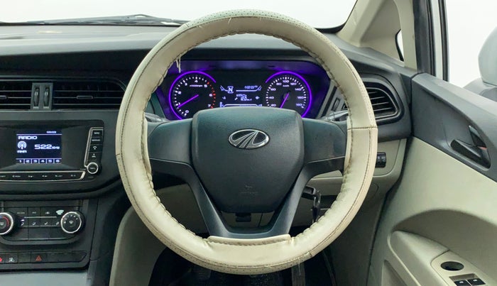 2019 Mahindra MARAZZO M4 7STR, Diesel, Manual, 92,902 km, Steering Wheel Close Up