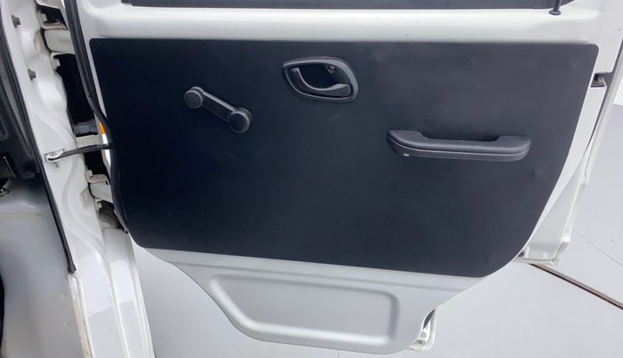 2020 Maruti Eeco 5 STR WITH AC PLUSHTR, Petrol, Manual, Driver Side Door Panels Control