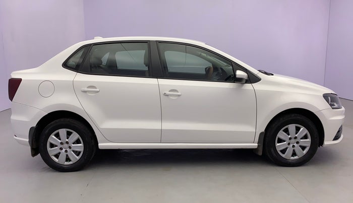 2018 Volkswagen Ameo TRENDLINE 1.0L, Petrol, Manual, 64,984 km, Right Side View