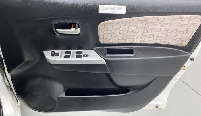 2016 Maruti Wagon R 1.0 VXI AMT, Petrol, Automatic, 51,428 km, Driver Side Door Panels Control