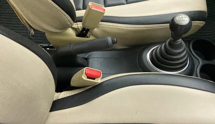 2017 Honda Amaze 1.2L I-VTEC SX, Petrol, Manual, 53,299 km, Gear Lever
