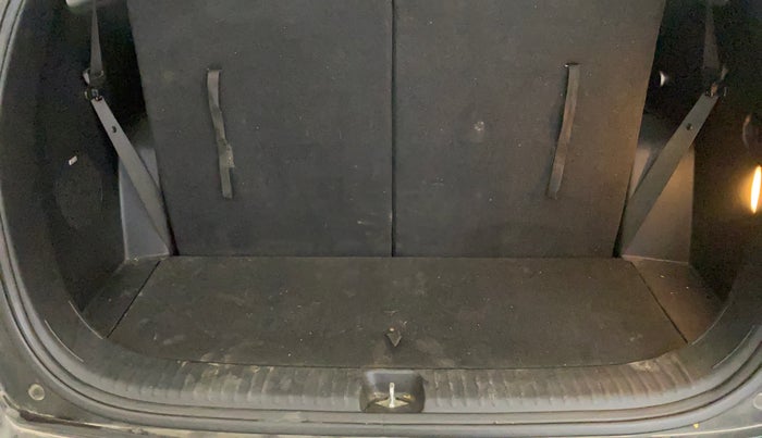 2022 Hyundai ALCAZAR PLATINUM(O) 7STR 1.5 AT, Diesel, Automatic, 43,901 km, Boot Inside