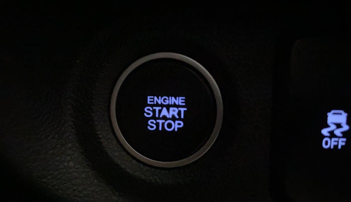 2022 Hyundai ALCAZAR PLATINUM(O) 7STR 1.5 AT, Diesel, Automatic, 43,901 km, Keyless Start/ Stop Button