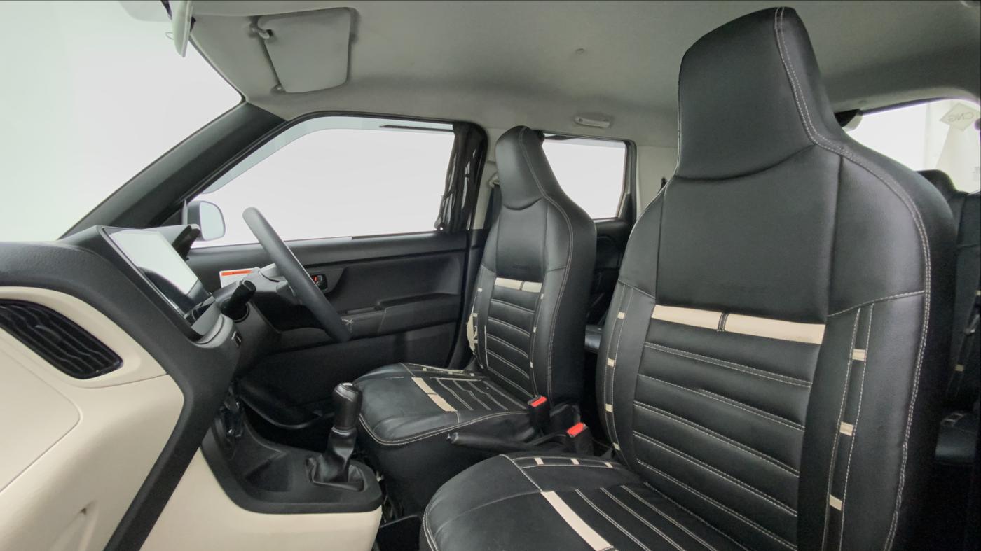 2019 Maruti New Wagon-R LXI CNG 1.0 L, CNG, Manual, 82,275 km, Right Side Front Door Cabin