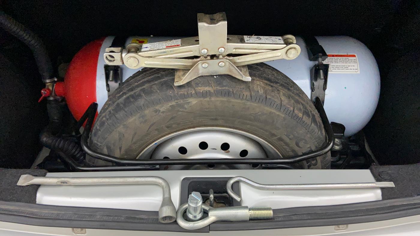 2019 Maruti New Wagon-R LXI CNG 1.0 L, CNG, Manual, 82,275 km, Spare Tyre