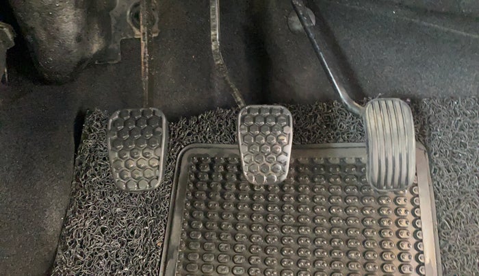 2022 Tata TIGOR XZ CNG, CNG, Manual, 69,987 km, Pedals