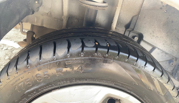 2022 Tata TIGOR XZ CNG, CNG, Manual, 69,987 km, Right Rear Tyre Tread