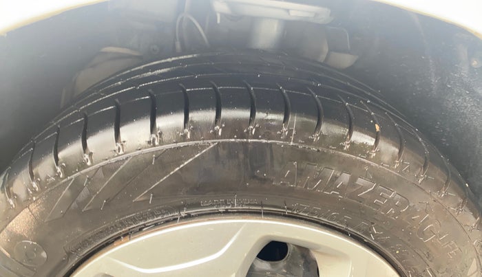 2022 Tata TIGOR XZ CNG, CNG, Manual, 69,987 km, Left Front Tyre Tread