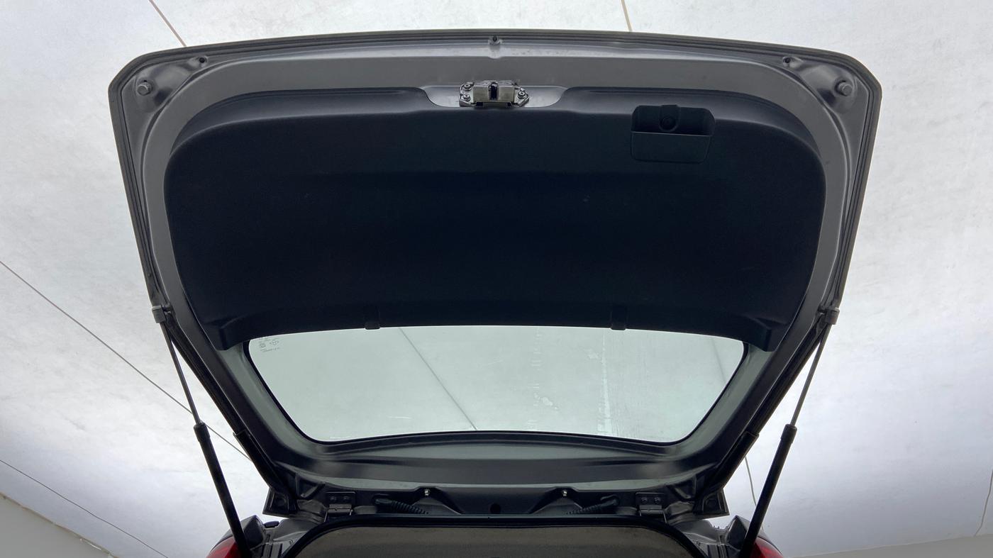 2010 Maruti Ritz LXI, Petrol, Manual, 78,158 km, Boot Door Open