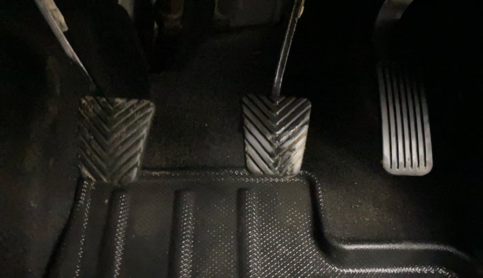 2021 KIA SELTOS HTK PLUS 1.5, Petrol, Manual, 69,629 km, Pedals