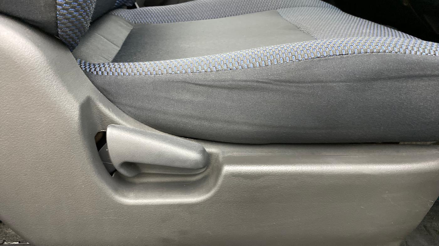 2010 Maruti Wagon R 1.0 VXI, Petrol, Manual, 42,000 km, Driver Side Adjustment Panel