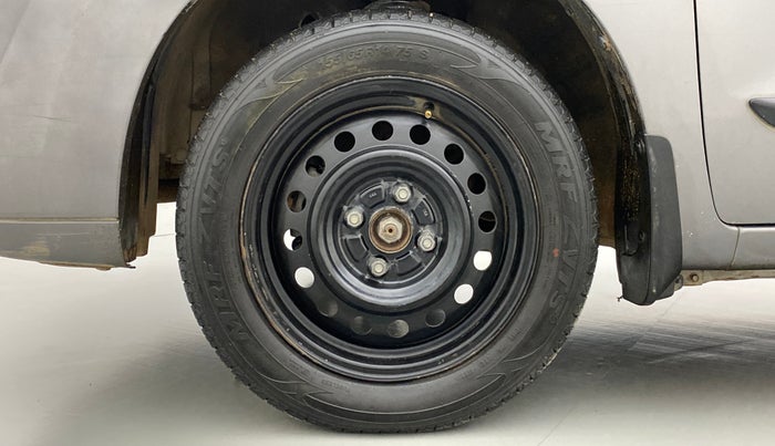 2010 Maruti Wagon R 1.0 VXI, Petrol, Manual, 42,000 km, Left Front Wheel