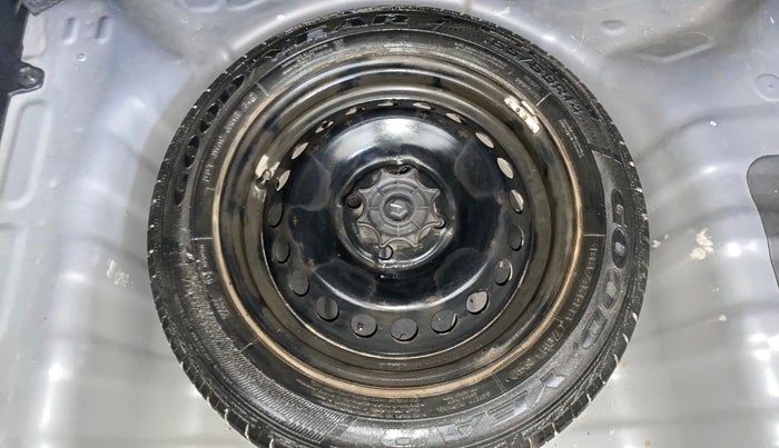 2017 Hyundai Grand i10 MAGNA AT 1.2 KAPPA VTVT, Petrol, Automatic, 17,283 km, Spare Tyre