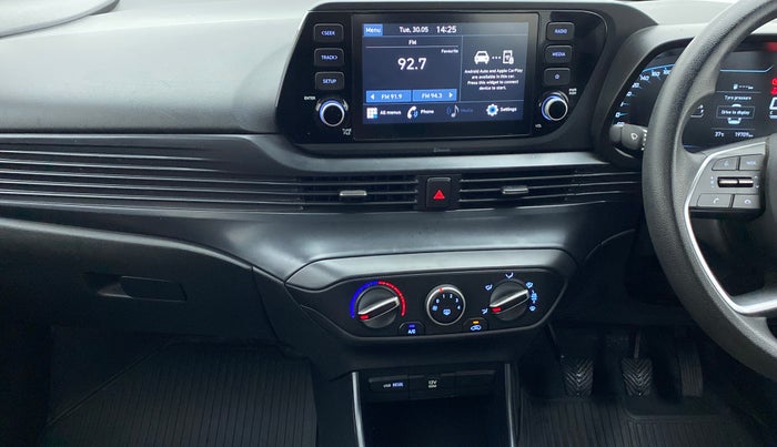 2021 Hyundai NEW I20 SPORTZ 1.2 MT, Petrol, Manual, 19,709 km, Air Conditioner
