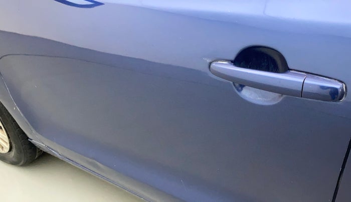 2019 Maruti Baleno DELTA PETROL 1.2, CNG, Manual, 76,685 km, Front passenger door - Slightly dented
