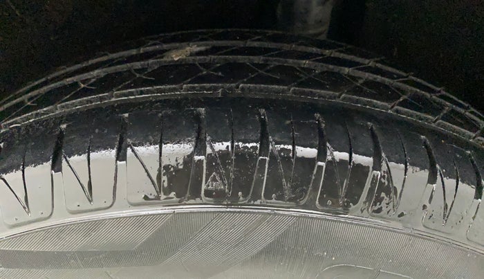2019 Maruti Baleno DELTA PETROL 1.2, CNG, Manual, 76,685 km, Left Rear Tyre Tread