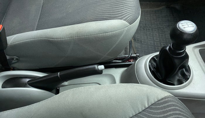 2011 Maruti A Star VXI, Petrol, Manual, 37,014 km, Gear Lever