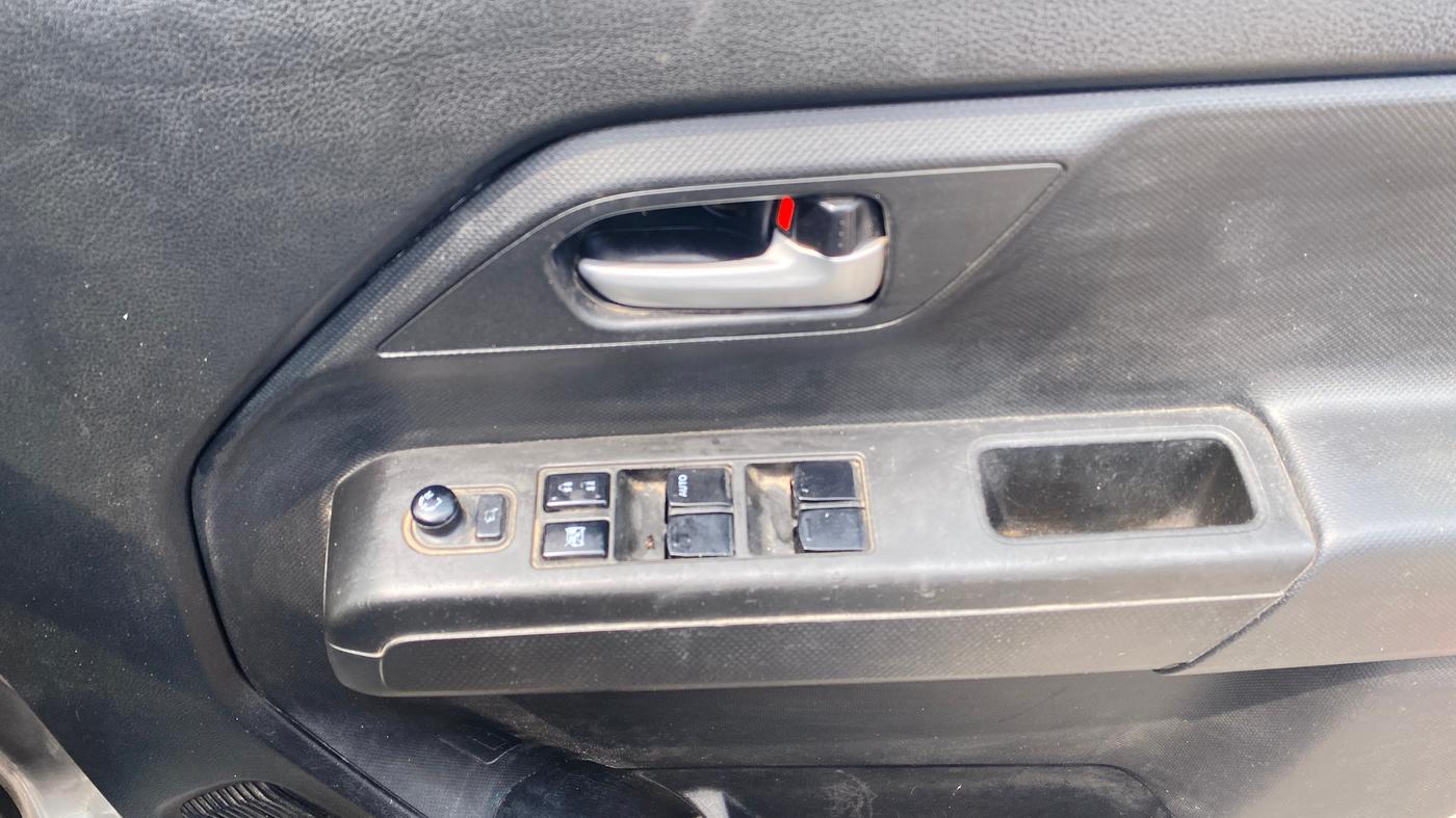 2020 Maruti New Wagon-R ZXI 1.2 AMT, Petrol, Automatic, 52,267 km, Driver Side Door Panels Control