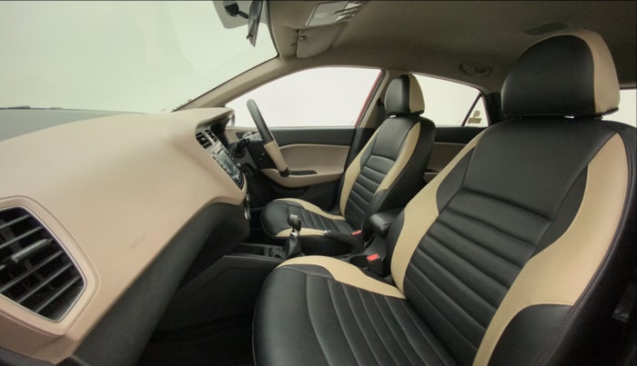 2016 Hyundai Elite i20 ASTA 1.2, Petrol, Manual, 49,365 km, Right Side Front Door Cabin