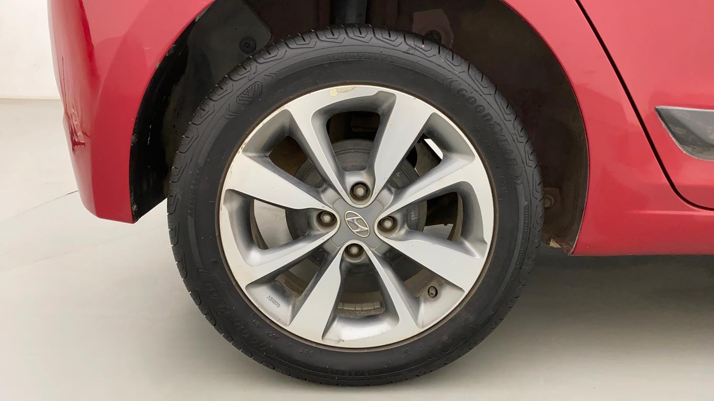 2016 Hyundai Elite i20 ASTA 1.2, Petrol, Manual, 49,365 km, Right Rear Wheel