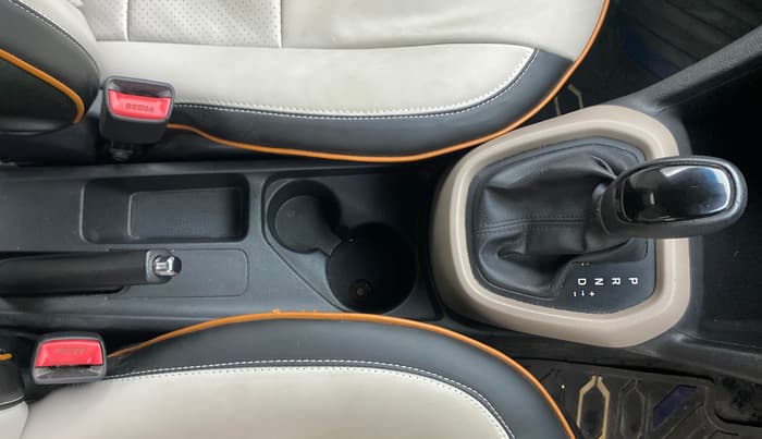 2015 Hyundai Grand i10 ASTA AT 1.2 KAPPA VTVT, Petrol, Automatic, 67,546 km, Gear Lever